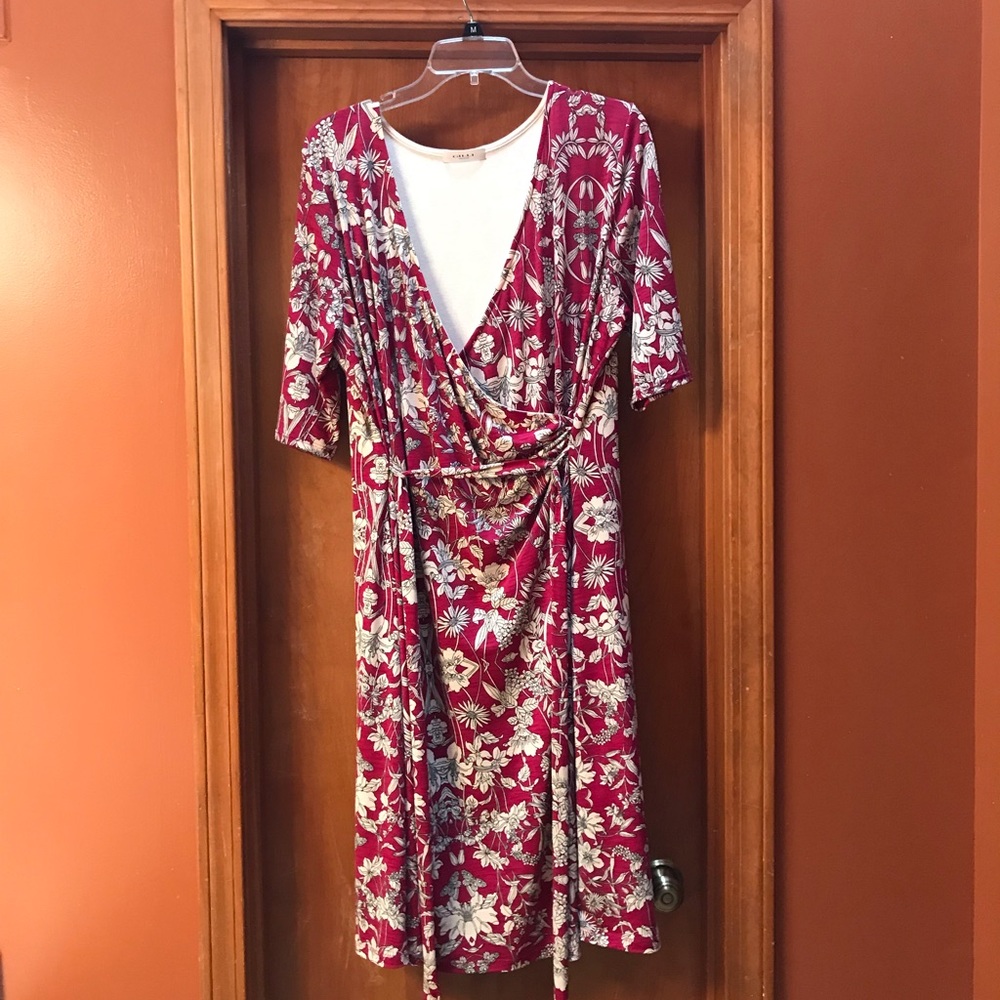 Gilli faux wrap maternity dress from stitch Fix